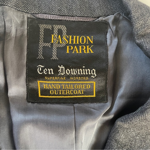 Fashion Park Hand Tailored Luxury Black Overcoat size L - Picture 4 of 11